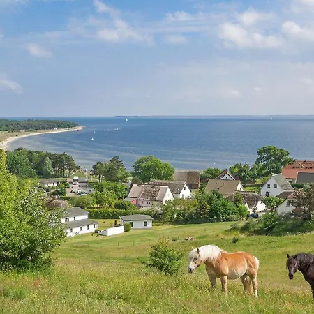 Strandnahe Mit Terrasse, Gratis Nutzung Vom Ahoi Erlebnisbad Und Sauna In Sellin - Rex Rugia 28-3 *