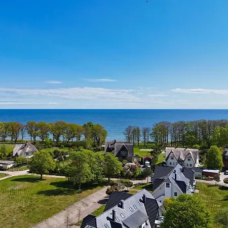 Strandnahe Mit Terrasse, Gratis Nutzung Vom Ahoi Erlebnisbad Und Sauna In Sellin - Rex Rugia 28-3 * Lobbe