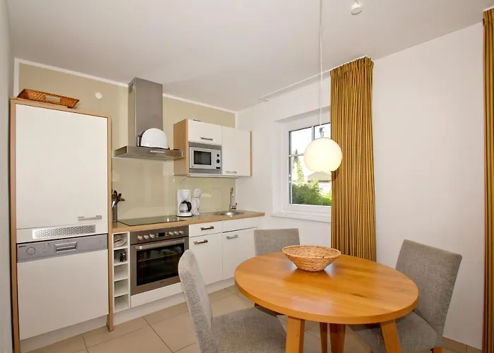 Appartamento Strandnahe Mit Terrasse, Gratis Nutzung Vom Ahoi Erlebnisbad Und Sauna In Sellin - Rex Rugia 28-3 Lobbe